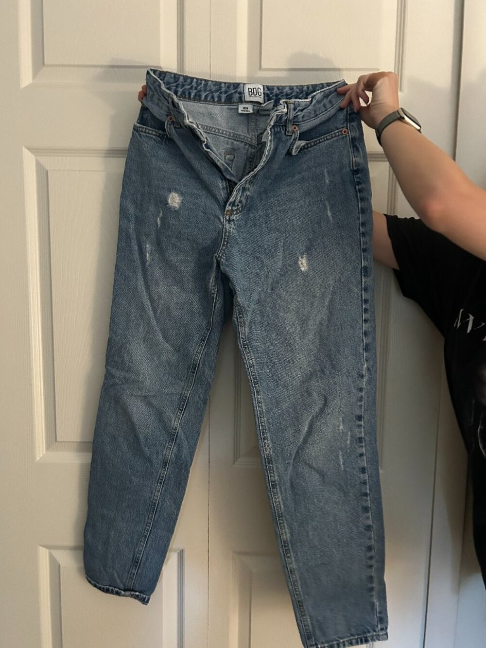 BDG High Rise Mom Jean in Medium Wash